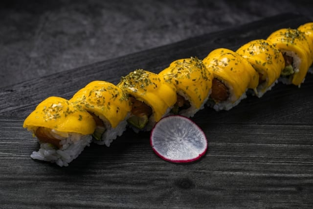 Mango tango roll