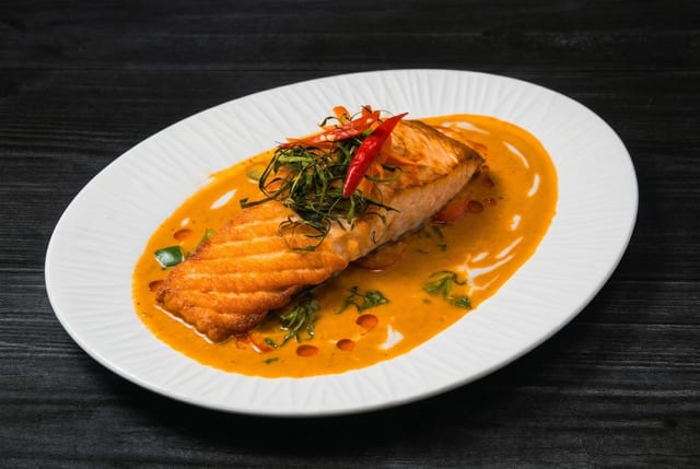 Salmon panang