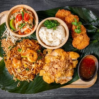 Thai Royal set B