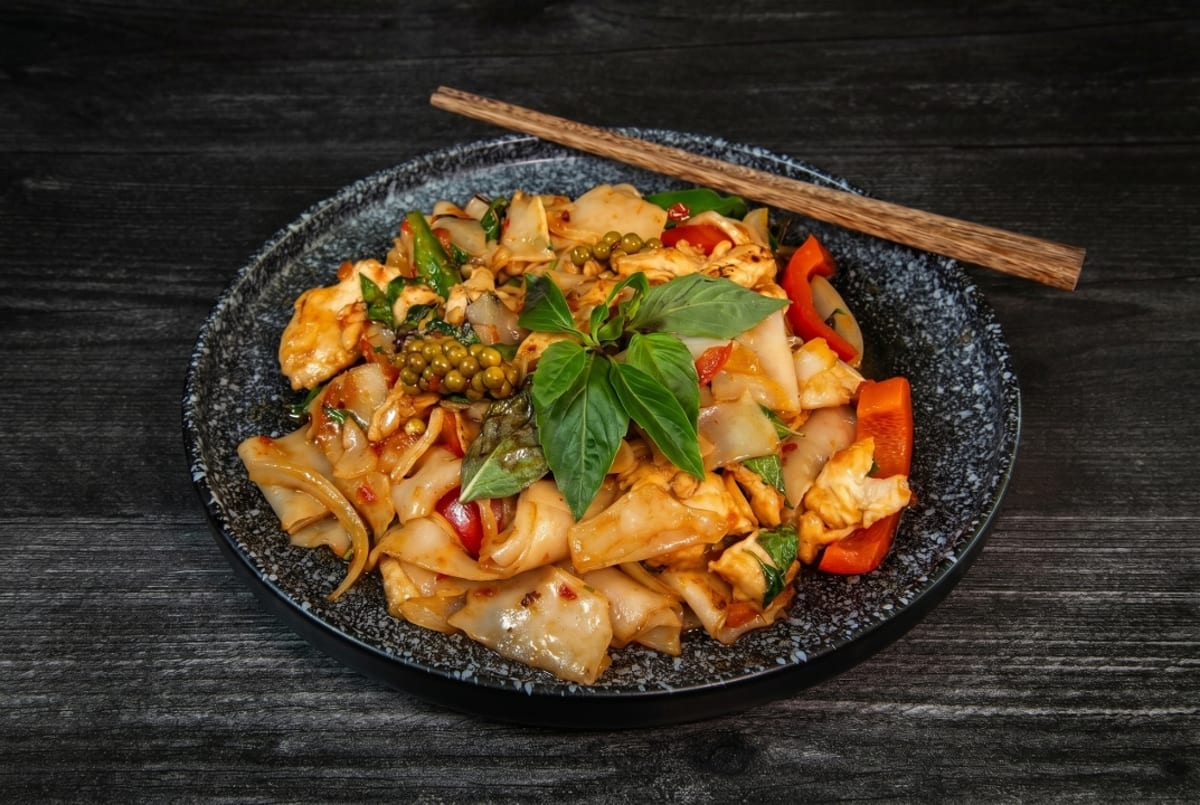 Pad kee mao